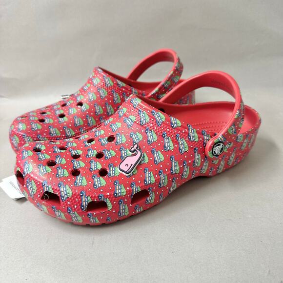CROCS Classic Clog Vineyard Vines Holiday Red Whale Jibbitz Womens 11 Men 9 NWT - Picture 2 of 16